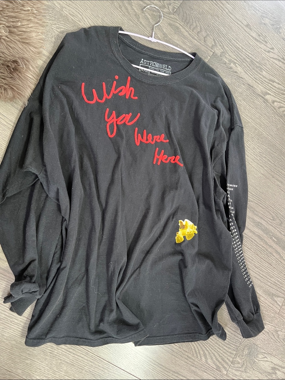 Black Long-Sleeve 'Wish You Were Here' Tee